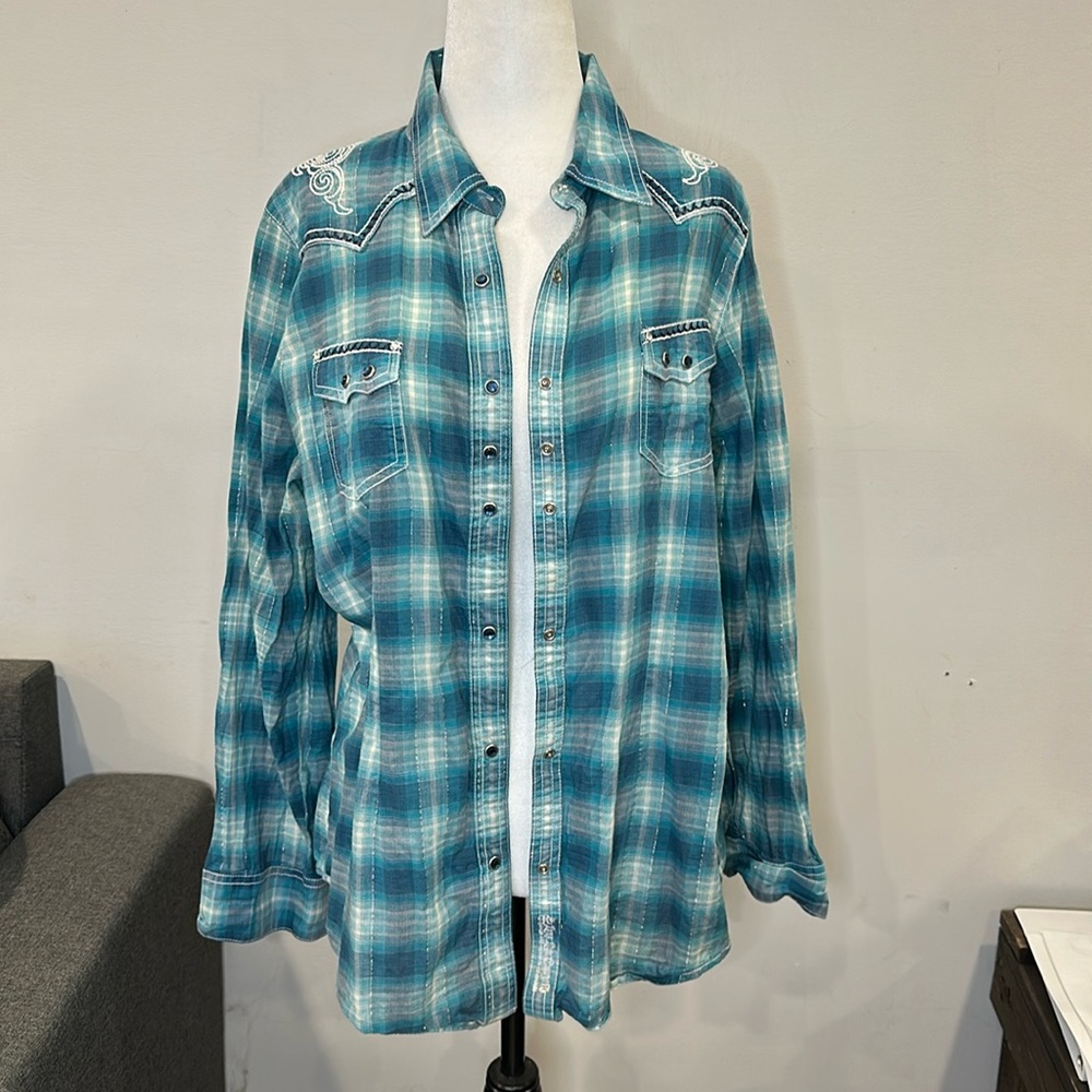 Wrangler Rock 47 Rodeo Cowgirl Plaid Snap Button-Up Shirt